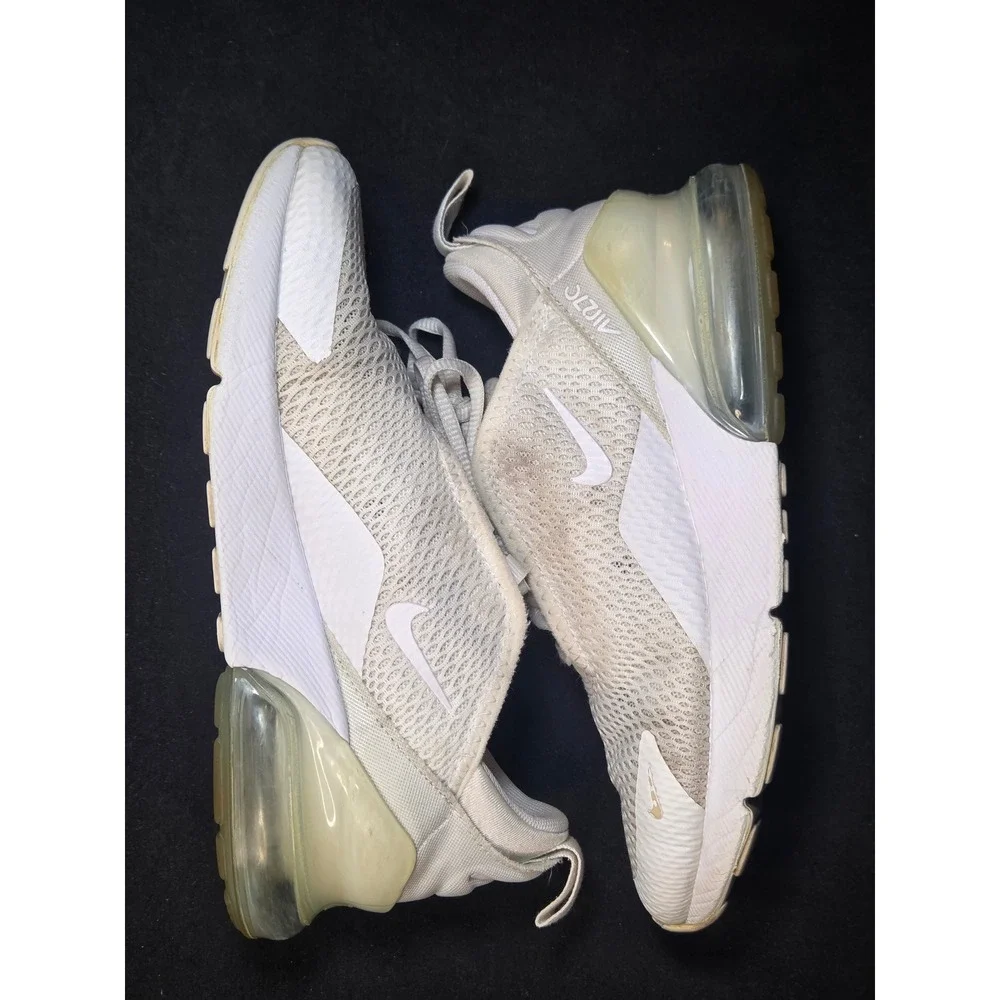 Nike Air Max 270 Kids‎ White Sail Sneakers AO2372-103 Size 2.5Y